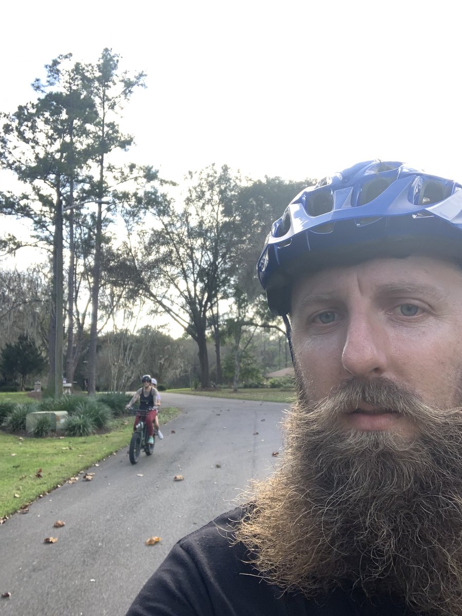 TurfBeard's tweet photo. Fun #radbike ride yesterday around our awesome town with @pants_andy checking out turf conditions all over campus. @GatorTurfStaff https://t.co/A1HJHlbDp4