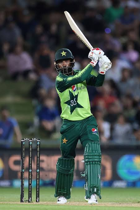 SyedFaridoon's tweet photo. Congratulations @MHafeez22 Bhai for Your Amazing Career ❤
Thank you For Your Services😇🙏 https://t.co/urm1QMOZqi