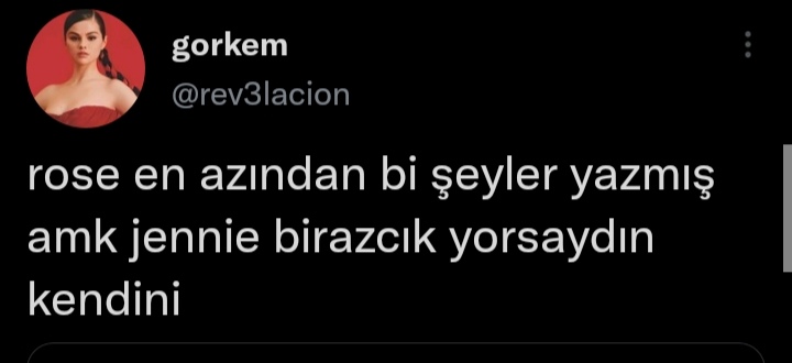 swaeire's tweet photo. hepsi böyle salak https://t.co/R2yMatm2bK