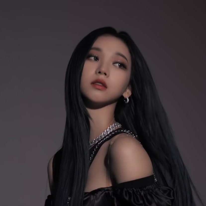 GOT_archive's tweet photo. #KARINA #GirlsOnTop #GOT #걸스온탑 #갓더비트 https://t.co/ZlfF8C8ZSY