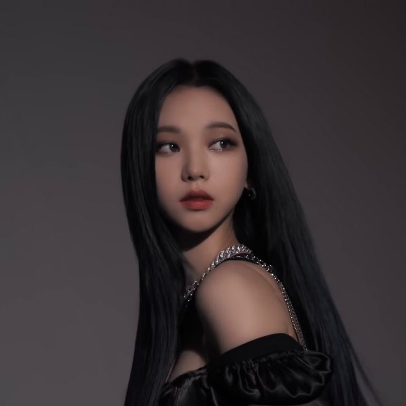 GOT_archive's tweet photo. #KARINA #GirlsOnTop #GOT #걸스온탑 #갓더비트 https://t.co/ZlfF8C8ZSY