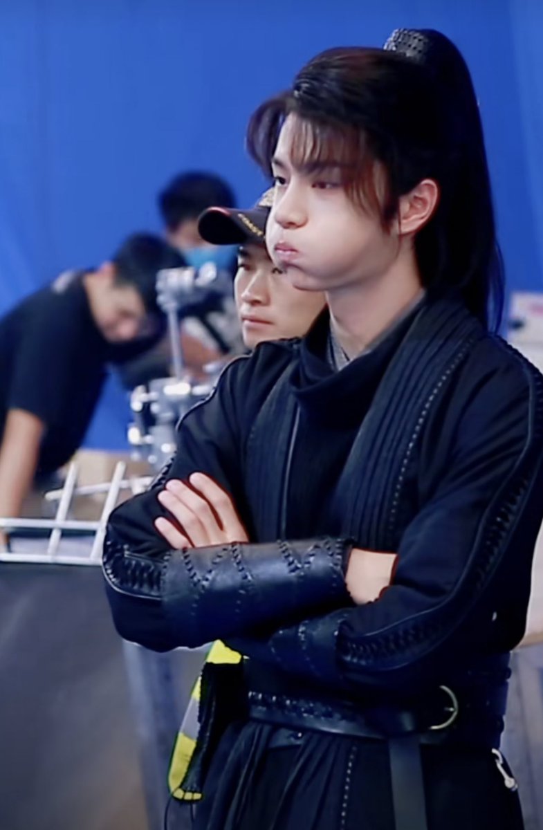 wangyeberr's tweet photo. HOW DARE HE??? HOW FCKING DARE H- 😭😭😭 https://t.co/Y5lmhtPvOp