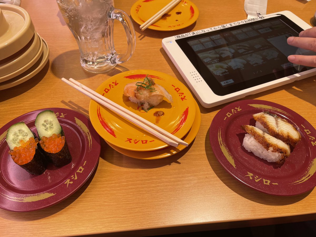 KBY4KBY4's tweet photo. マロツグ君主と4年ぶりに会ったよ！ https://t.co/cfjh4Jvqdd