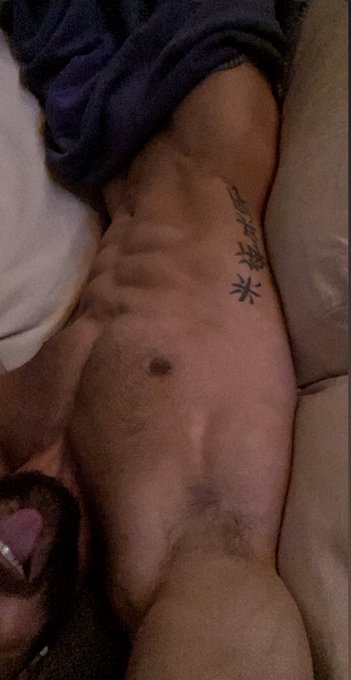 Good morning!  https://t.co/rzaiC9BSdq https://t.co/mAwozNKABG