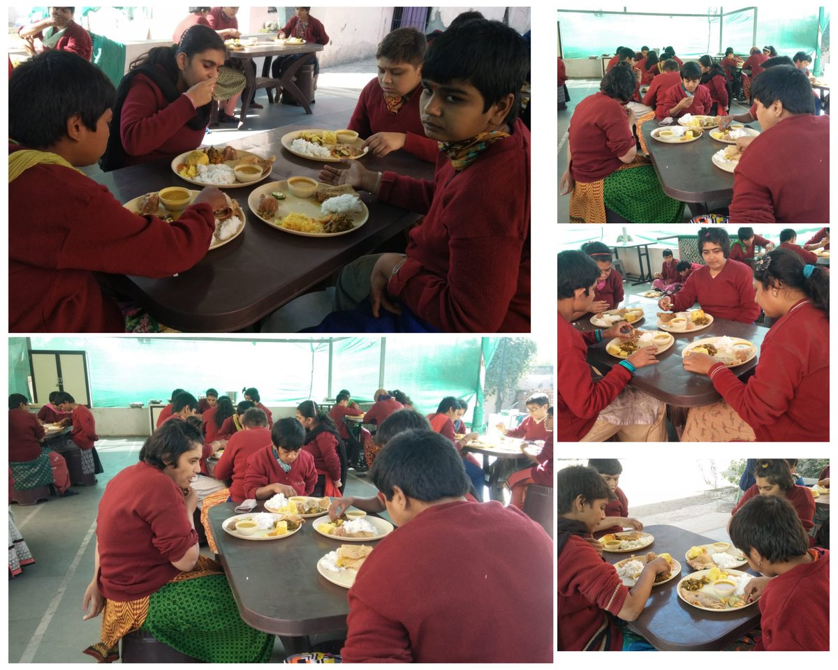 VGinfotec's tweet image. We learned to give not because we have much but because We know exactly how it feels to have nothing.  Be the reason of someone’s smile. This things always make us happy.
#cherity #vginfotec #VGteam