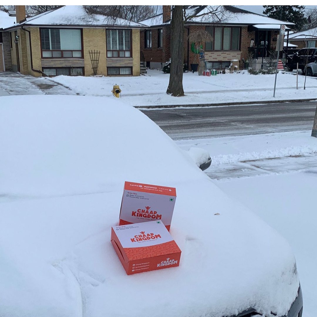 ChaapKingdom's tweet photo. 2022 starter like this for us🇮🇳🧡🇨🇦
.
.
#chaapkingdom #Canada #Toronto #vegetarianfood #animalrights #2022NewYear #foodblogger #foodie #Delhi https://t.co/Ui1pJPlKpx