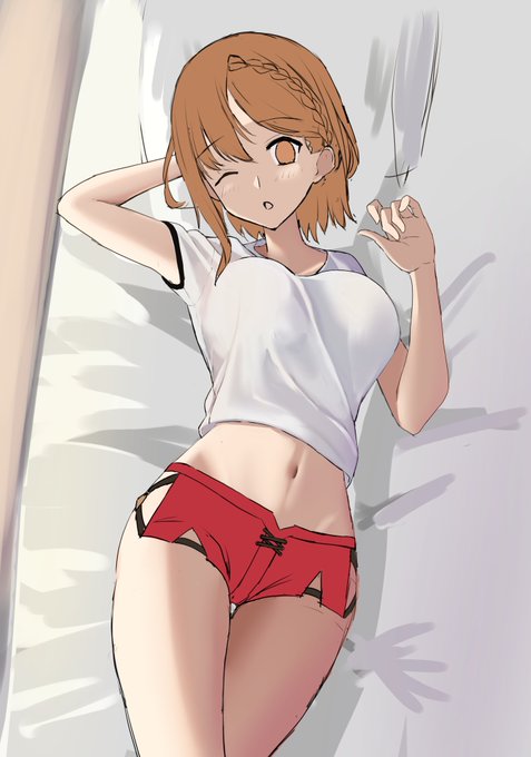 Tシャツ練習のために描いてたけど
部位練習にしては長くなりそうだし、練習箇所以外に時間かけすぎたし、飽きた
そのうち完成させるかもしれないし、させないかもしれない 