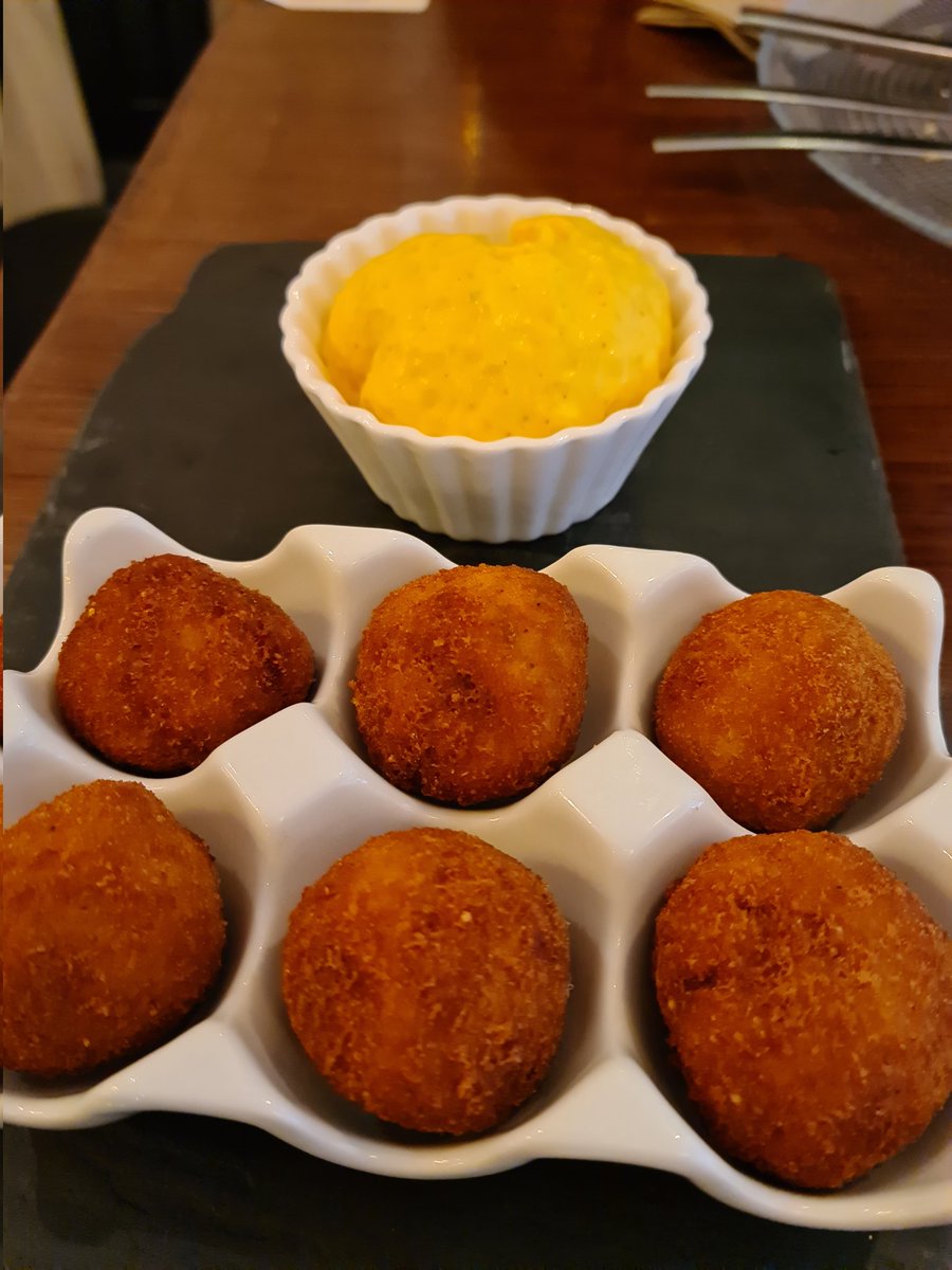 Denuevoyomismo's tweet photo. Siempre es un placer comer en @_mangasverdes_ Una sorpresa continua!!😍😍😍 https://t.co/ei0Uq8UuN4