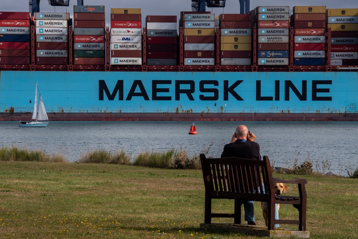 A few of my photos from the past year and as per tradition posted a few days late once the ship has sailed. #Photojournalism cjratcliffe.com/portfolio/C000…