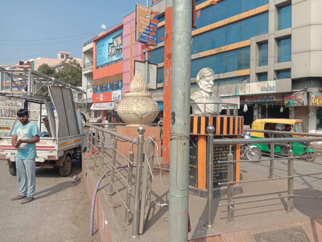 Botad_Prant's tweet photo. banners are removed which are hindering the beauty of circles of botad.... https://t.co/124lpaCqXi