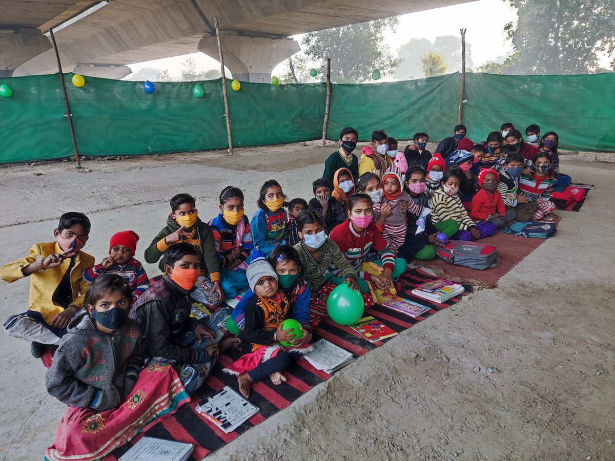 indiacares_2020's tweet photo. #Decorations #NewYearParty #Games #Treat that's how our #PromiseBank Depositor @ashutosh27shank started his new year with a bang! An, #EducationalDrive for the less privileged children of #MayurVihar slums #Delhi with utmost humility, kindness #Shareyourresolutions
#IndiaCares https://t.co/SjmErqKU8m