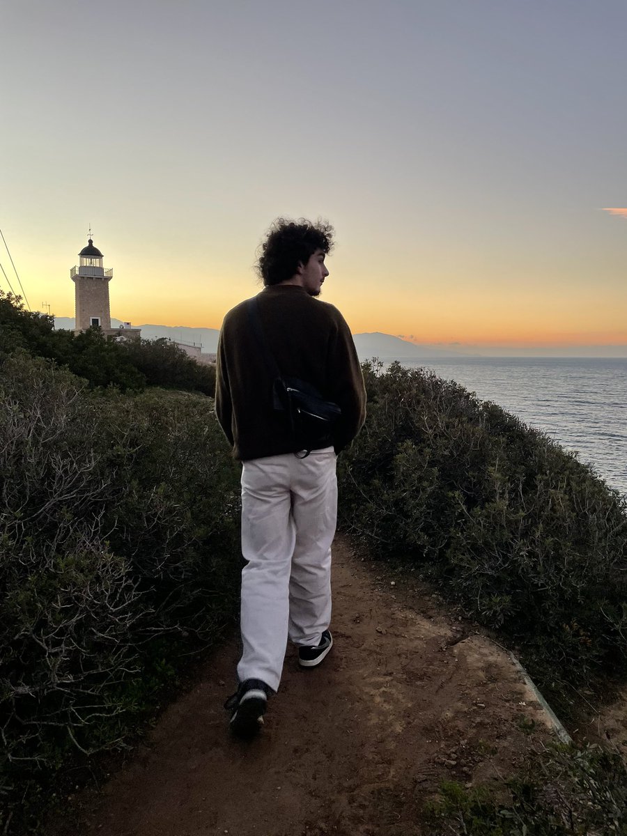 Itsefususta's tweet photo. 🌅 https://t.co/DhJe9nwLBp