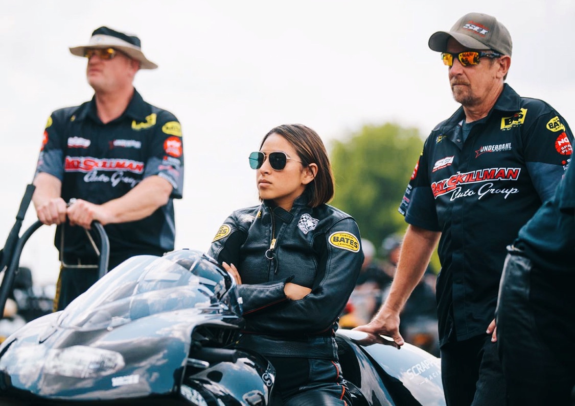 First Monday of 2022! 

This year we are concentrated, enthusiastic, and ready for some Wally’s 🏆 #nhra #prostockmotorcycle #moto #womeninmotorsports