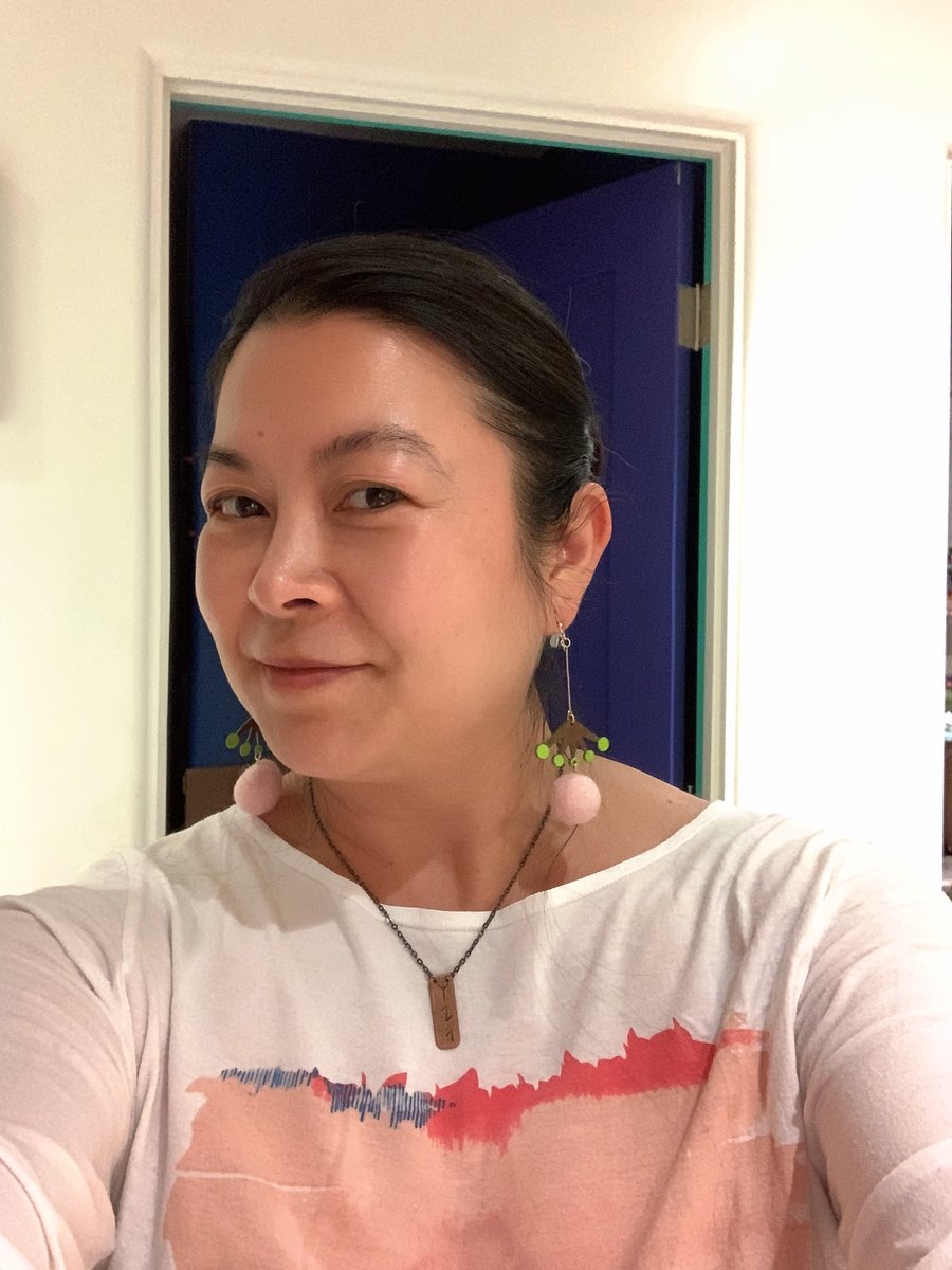 CircoVino's tweet photo. Sariya rocking her handmade "Bud Burst" earrings by #QualityFunDesigns! ❤️
Inspired by the seasons of the vineyard. “Bud break” is that time when the vines are waking up from their winter nap &amp; begin to “burst” w/new color, buds &amp; signs of vitality. 🍇
https://t.co/REBRN024sN https://t.co/ZGFNO75mEj