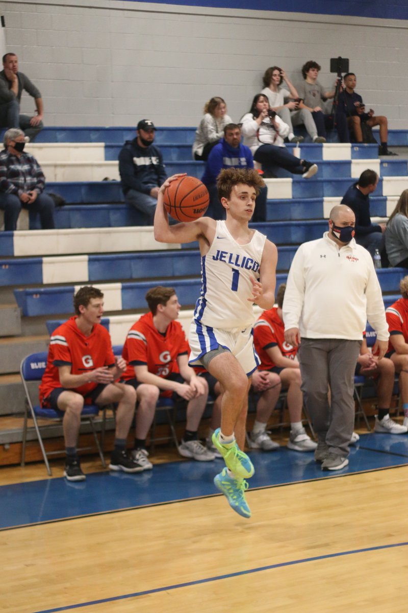 lafollettepress's tweet photo. Congratulations to Gracin Gerber, the 2021 LaFollette Press Jellico Male Athlete of the Year!

Runners-up:
Garrett McNealy (Jellico basketball, baseball, golf)
Carson Bolton (Jellico basketball, golf)
Carter Bolton (Jellico football)
Tray Jefferson (Jellico football) https://t.co/5ySOj9feiS