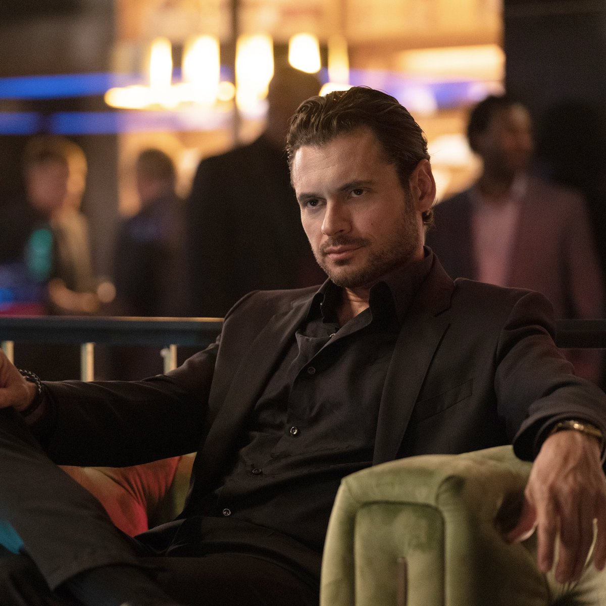 FOXTV's tweet photo. Here are two perfect reasons to watch #TheCleaningLady:

1. @theoliverhudson 
2. @adancanto https://t.co/lNbDDWnhnh