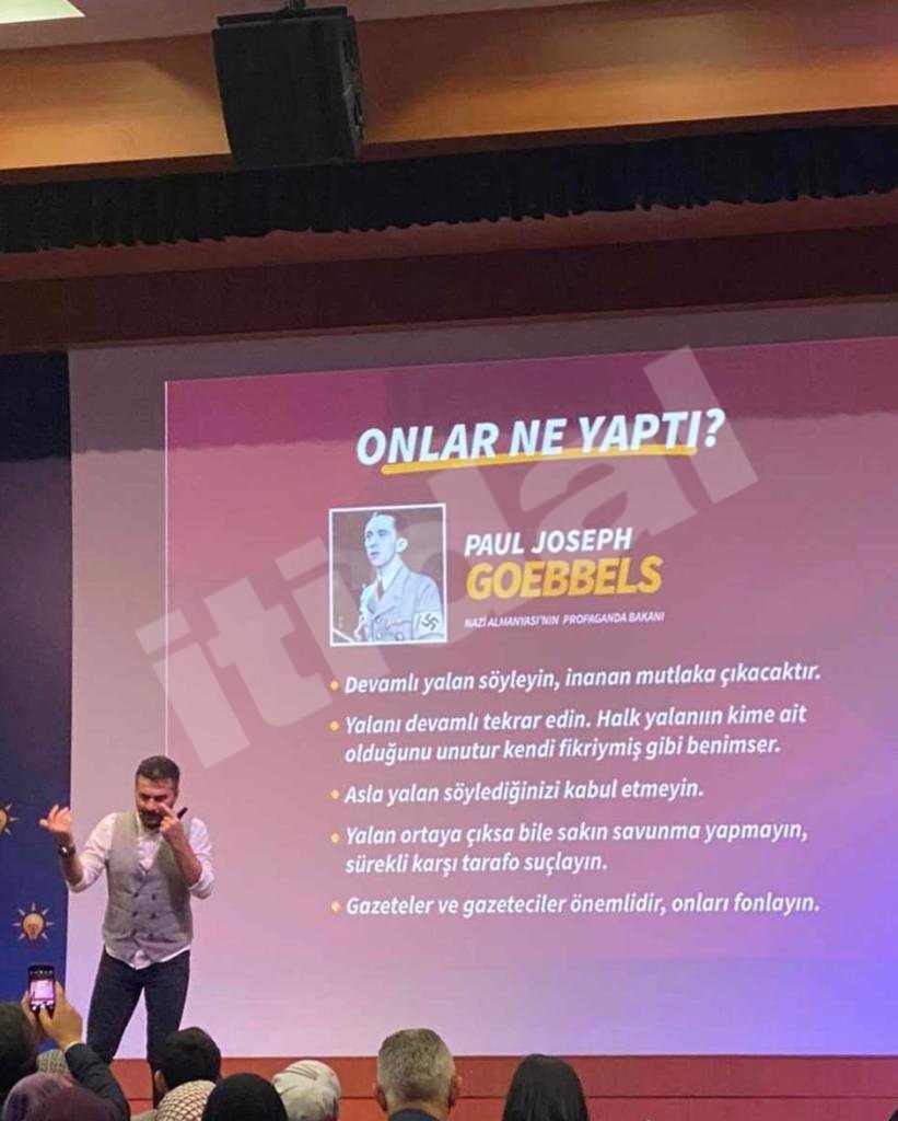 Adeta kendilerini, propaganda yöntemlerini tarif etmiş...

#DevletMilletininYanında
#memur
#sigara
#emekli