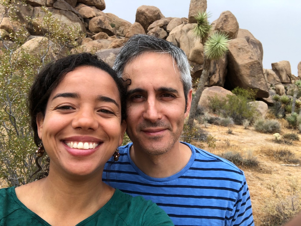 seffarine's tweet photo. Happy New Year! We took a tiny break and are excited to get back to work. Looking forward to a busy year of music, travel, compás and maqam! Have a happy and healthy 2022!

#seffarine #newyear #music #travel #concerts #flamenco #moroccanmusic #arabicmusic https://t.co/NhEO76B8gN
