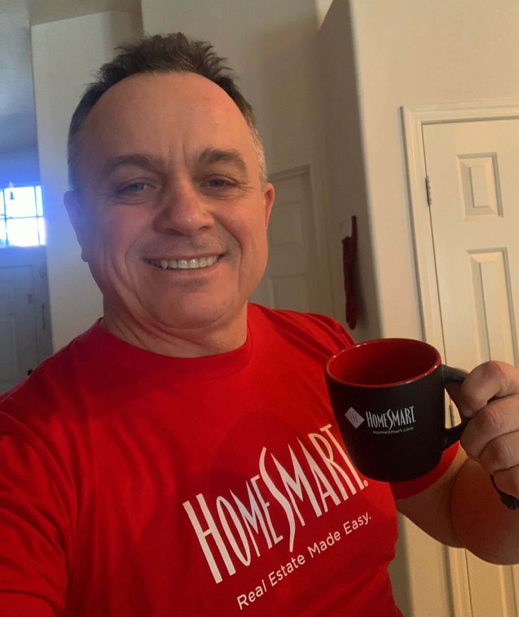 RafalEstates's tweet image. Even coffee in the morning tastes better -)😏 #homesmartagent