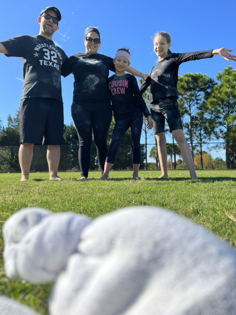 SAMpleme1984's tweet photo. Before and after group shot, Josh and I, and Alix with all the Texas Snowballs in @VisitBradenton at #BennettPark https://t.co/eNvwhhyPOE