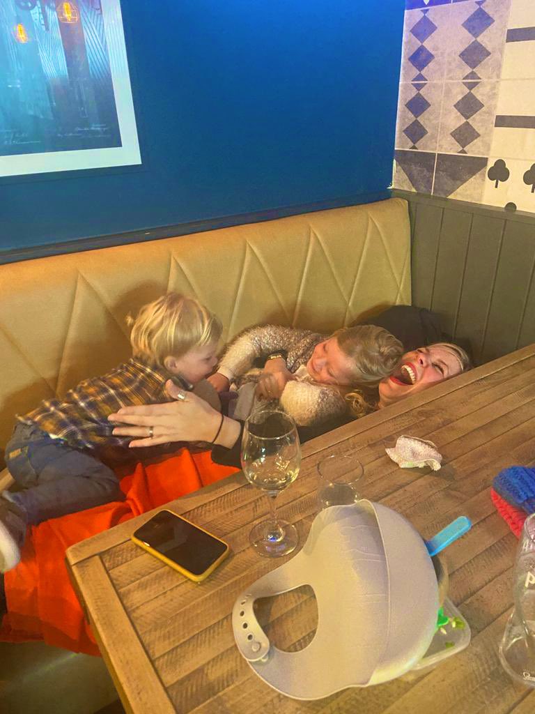 It’s safe to say that 2021 wasn’t ‘anyone’s year’, but we are loving all the positivity so far in 2022. Whether your resolution is to eat healthier, shop local, eat less meat, go vegan or shop sustainably; we can help out. 
 
Hope you had a good break! Hopefully see you tomorrow.