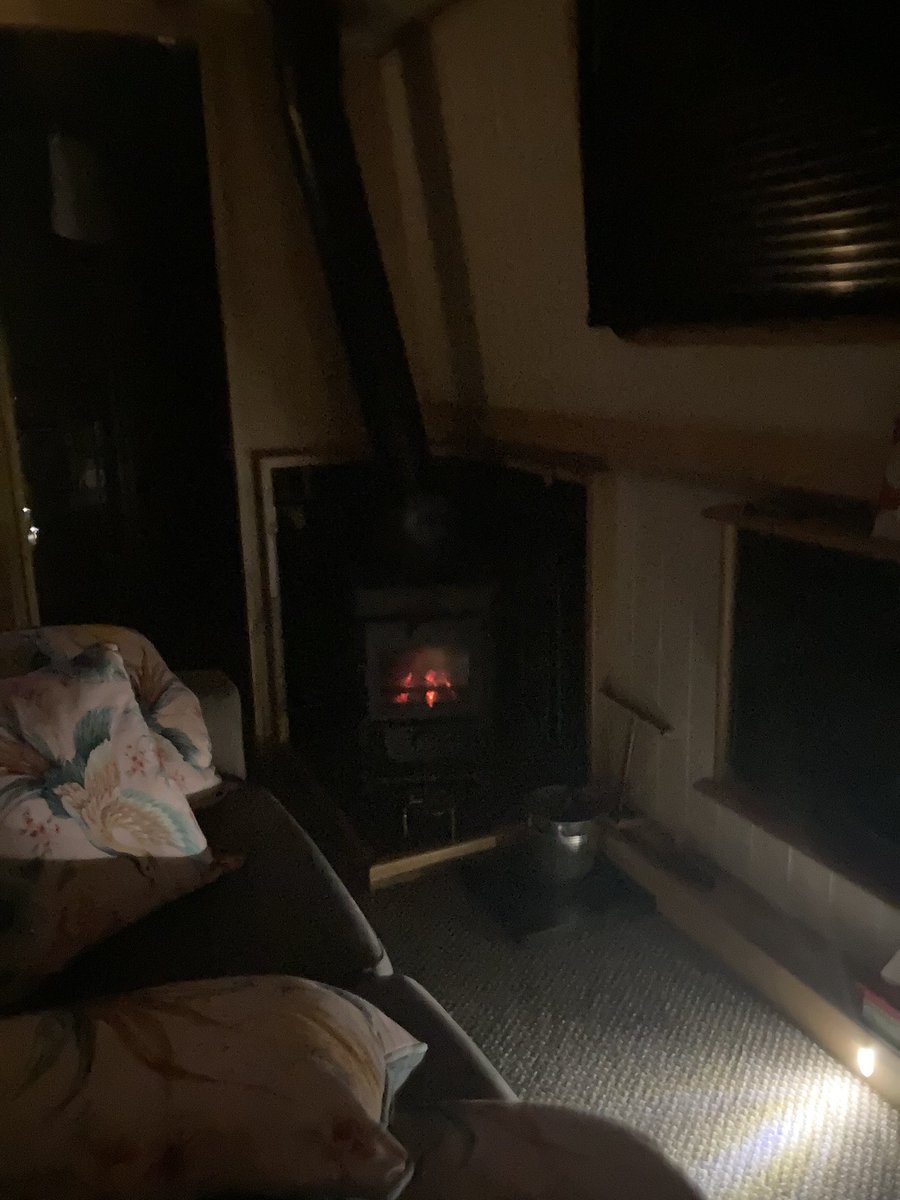 NB_Alchemist's tweet photo. Back on our happy place for the rest of the week, maybe cold outside but with the fire glowing and a nice warming red on the go we couldn’t be happier #Alchemist #toastie. 🧙‍♂️🔥🍷❤️ https://t.co/j0ncDtWN5k