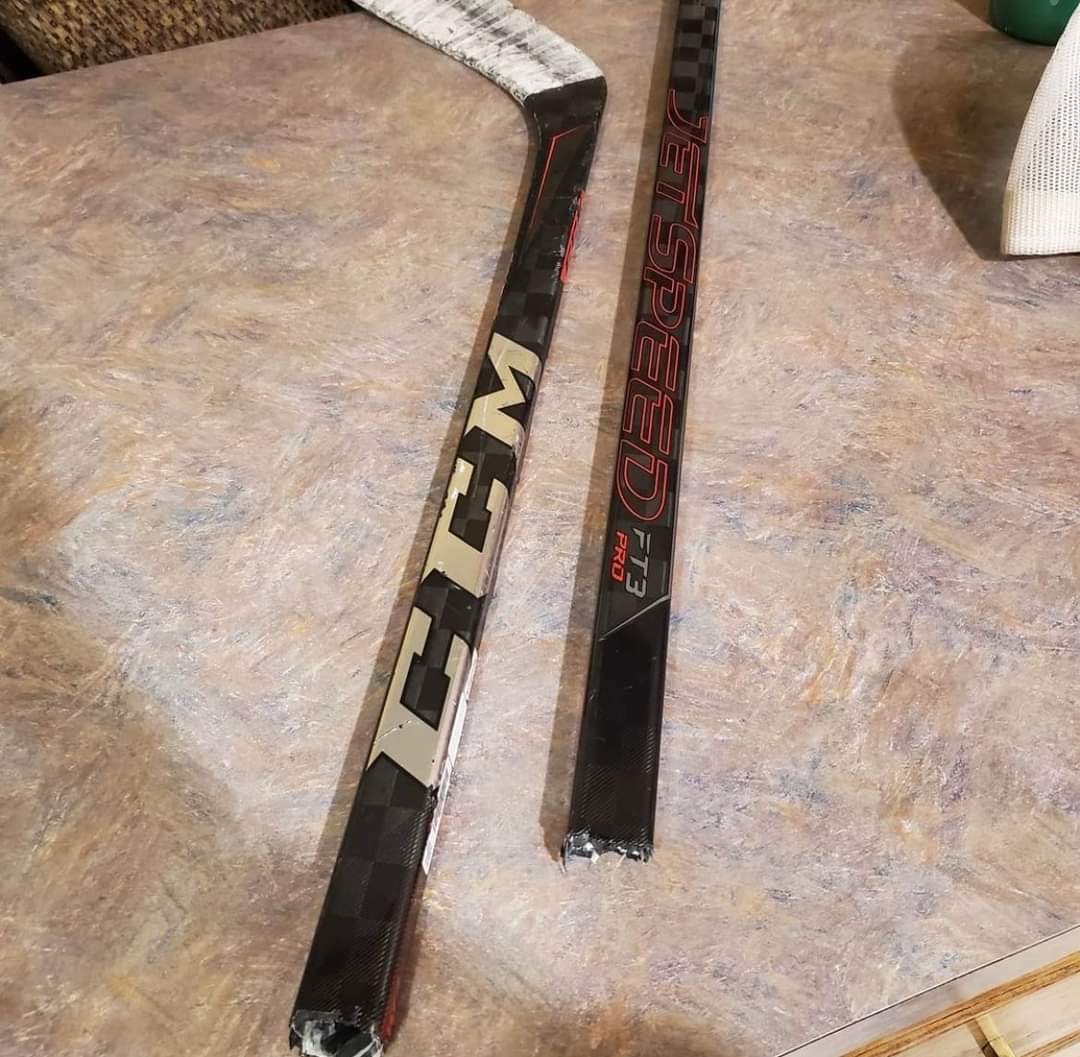 WilanskyHKY's tweet photo. Another happy customer! 
This young man snapped his stick on a one time driller and came to our location in Grande Prairie to get his stick repaired!  Now it’s as good as new! 

•
•
•
#integralhockey #stickrepair #dontthrowitaway #keepitinplay #hockey #twigs #juniorhockey https://t.co/jwFaD0fSBT