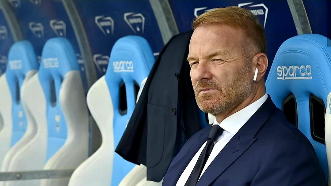 Lazio_Land's tweet photo. LSN reports this is Igli #Tare's outgoing wintermercato to do list:

#Lazzari
#Muriqi
#AndréAnderson
#Adamonis
#Lukaku
#Vavro
#Jony
#Adekanye
#Durmisi
#Lombardi
#Silva
#Falbo
#Cerbara https://t.co/S6TutxvifK