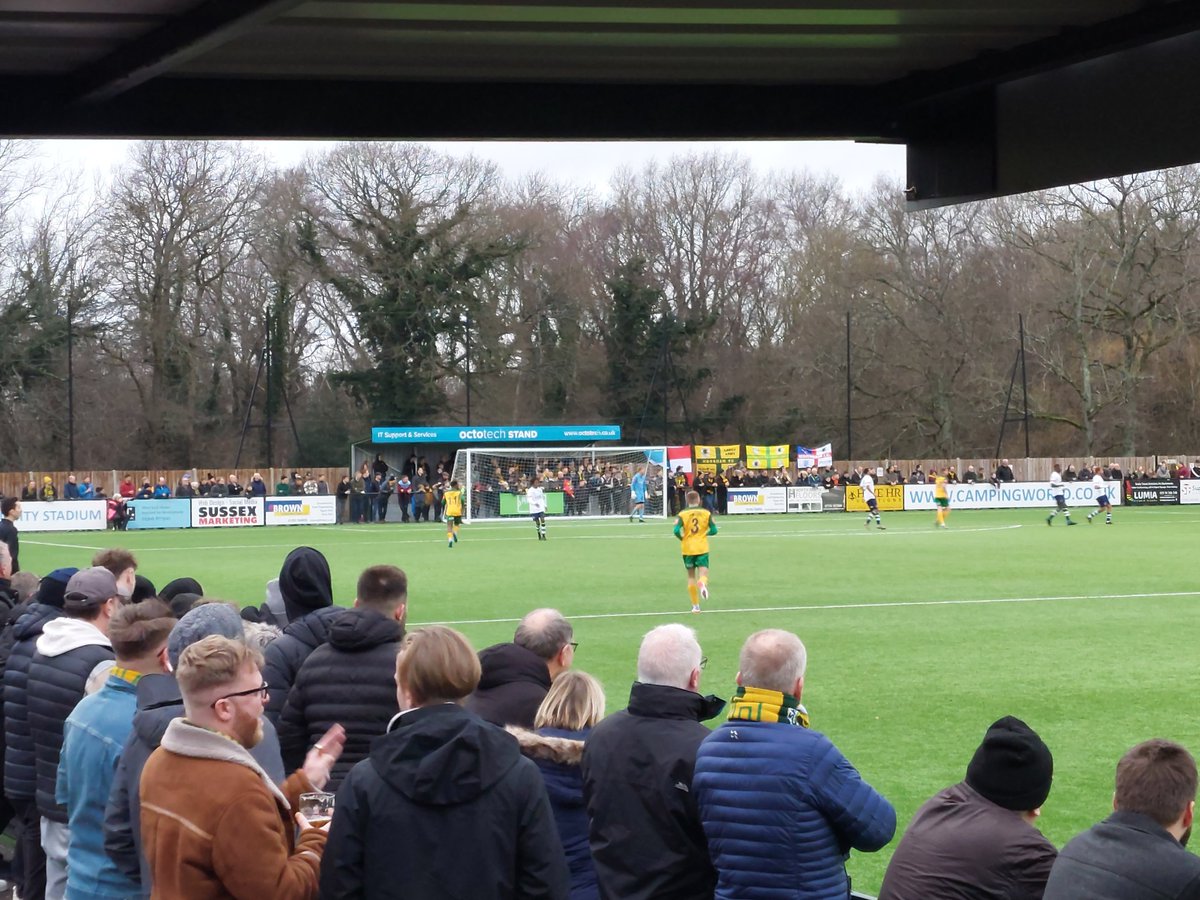 JonHarvey25's tweet photo. Pitched up at @HorshamFC for a bit of a sing song with the Camping World Community Stadium ultras. Impressive facilities. Even @mattnashmetro is enjoying it https://t.co/PjuhykRsOV