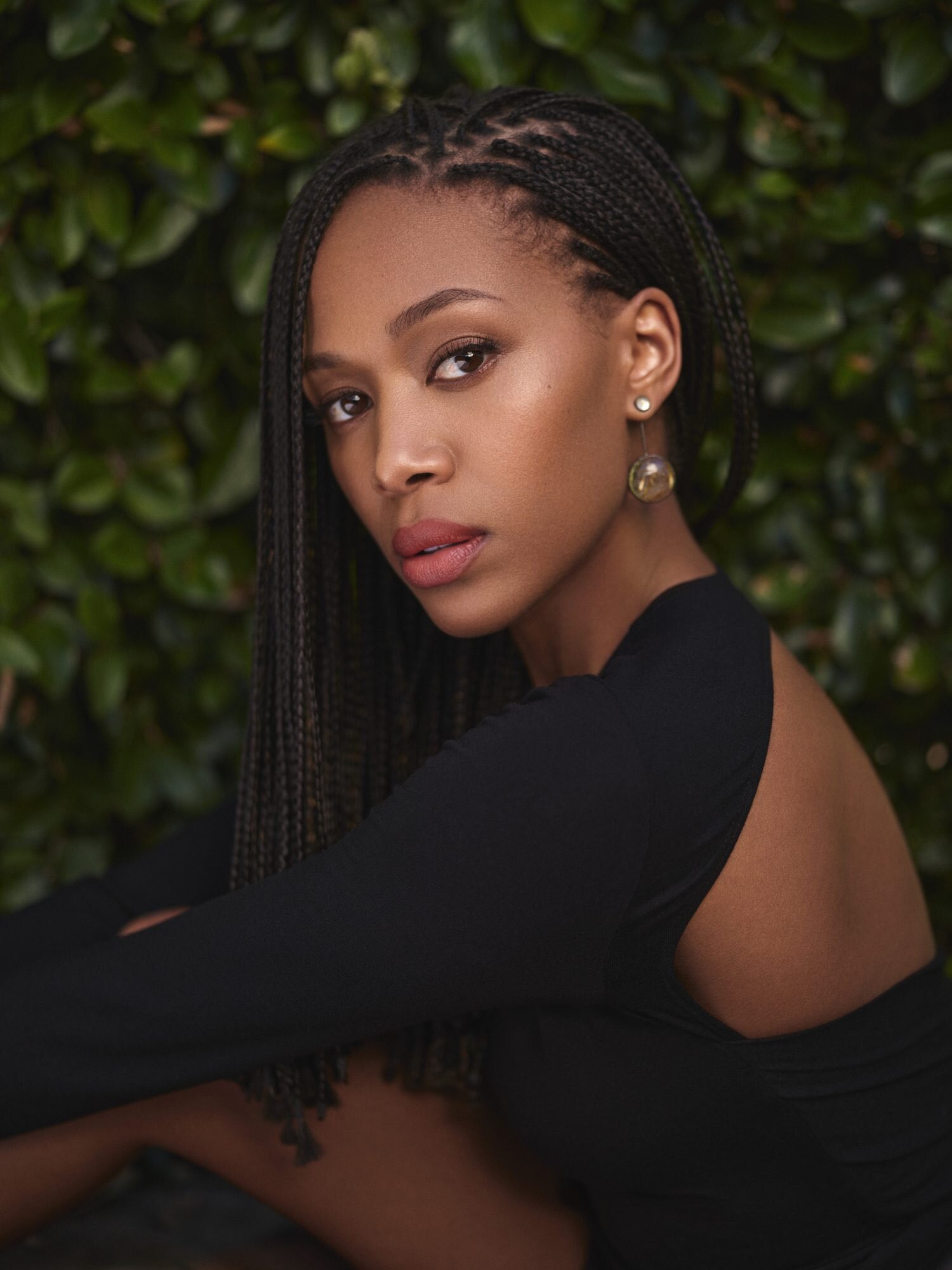 Everybody, stop what you re doing and wish Nicole Beharie a happy birthday    