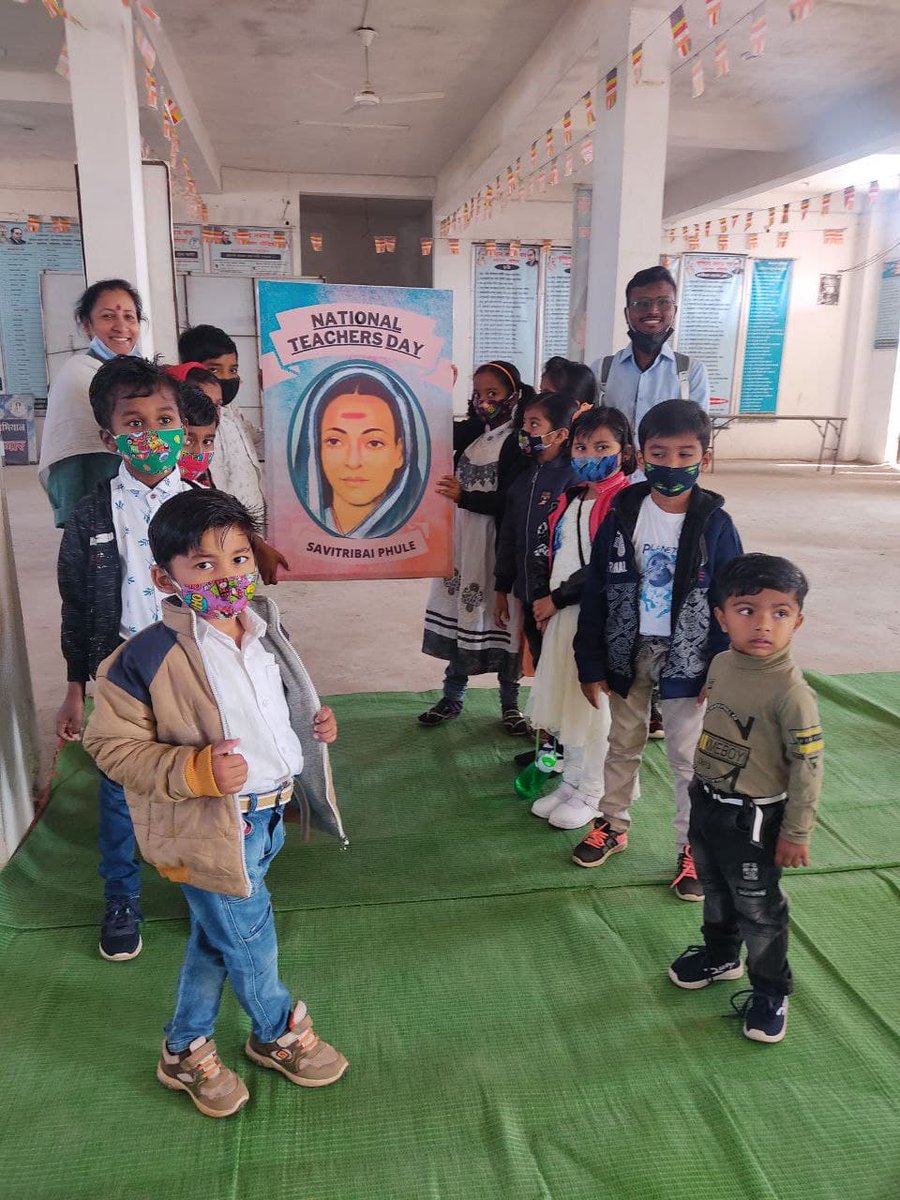 A new generation of champions of values of Liberty, Equality, Justice and comity paying respect to Savitribai Phule on National Teachers Day. They are thanking her saying ‘you gave us the right to education and through it, a new life’. #NationalTeachersDay3Jan #SavitribaiPhule