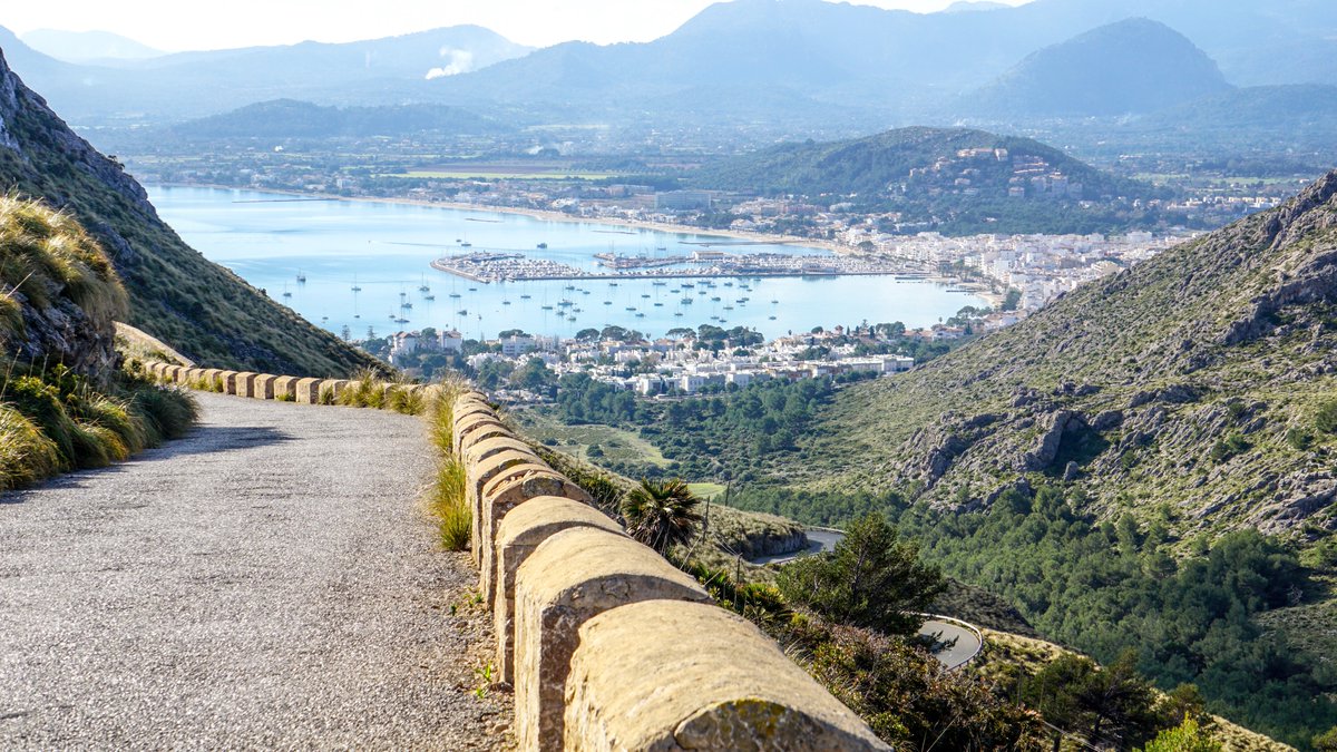 CabotHotels's tweet photo. If you are thinking of coming to #Mallorca this is what you can expect staying with #CabotHotels in #PuertoPollensa. https://t.co/DbhOrKwQiZ