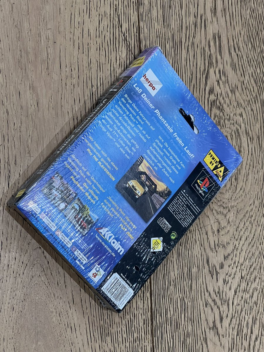 NeilCasini's tweet photo. But then there’s a really special #psx version that came bundled with a model #minicooper! I can’t remember how many of these were made so this could be the only sealed copy 🤔
#vanishingpoint #gamedevelopment #PlayStation #dreamcast #arcaderacing #acclaim #clockworkgames https://t.co/uIPVSEaMm4