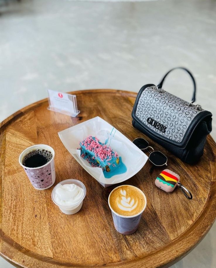 عاشق مطاعم tweet media