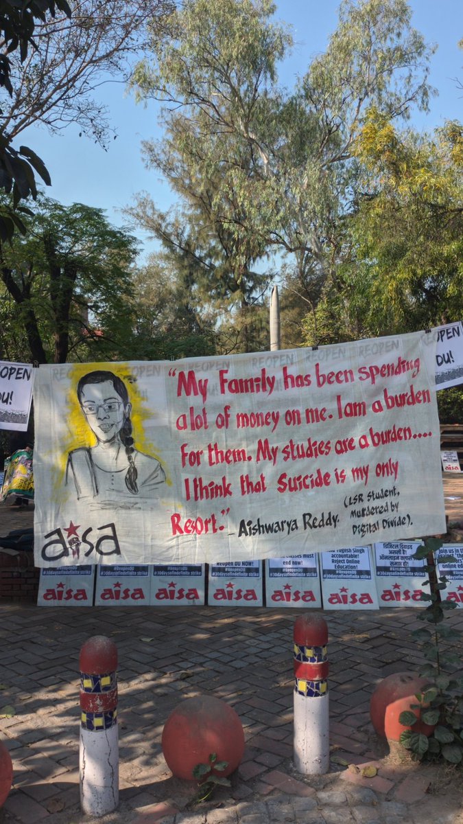 sauravraghuveer's tweet photo. How long will the DU VC ignore the protesting students? Show some empathy! Join AISA's historic movement to save education.
#2monthsofstruggle
#strugglecontinues https://t.co/YieTm0rrl7