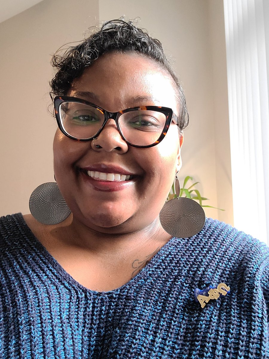 During the break I was voted for serve on the Board of Directors for Alpha Phi Omega National Service Fraternity. I'm so honored to represent the 500,000+ members on over 375 college campuses. Special shout out to my home <a href="/apozetaphi/">Howard University ΑΦΩ</a> at Howard University