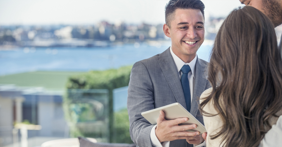 OviattAgency's tweet photo. I recognize that real estate agents have unique risks and have different coverage needs. My agency strives to deliver the highest and most sincere level of service.  Let's talk about the solutions I can provide, from one business owner to another. Call me today for a quote. https://t.co/FHIBP0bLgg