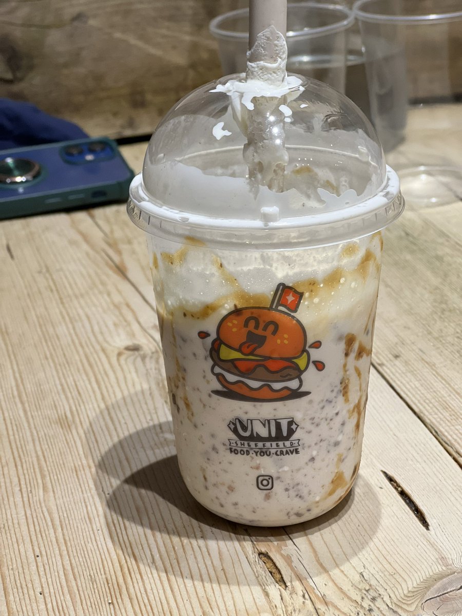 alexsobel's tweet photo. Thanks for a great meal @unitsheffield it was out of this world! 

Great burgers, shakes and fries. Great way to finish the holidays

Shout out to @NikoOmilana for the inspiration!

Looking forward a return visit as I owe @nvmuk a Rockband set!! https://t.co/03hzyfR4dI
