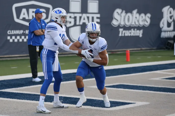 zach_barnett's tweet photo. BYU has the best uniforms in college football, full stop. Go ahead and @ me, I'm right.

https://t.co/aBhCLfNBHG https://t.co/Mo3Nx9HdLd