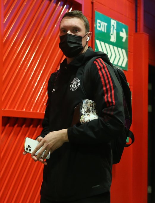 FIMMYRxWQAgkiKF?format=jpg&name=small