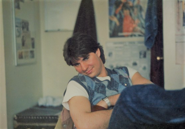 dave_rotell's tweet photo. The new book "College in the 80s: One Syracuse Story" officially released New Year's Day 2022! #CollegeInThe80s #DaveRotell #Book #OneSyracuseStory #CollegeInThe80sOneSyracuseStory #AuthorDaveRotell https://t.co/tFnnPkYI1C