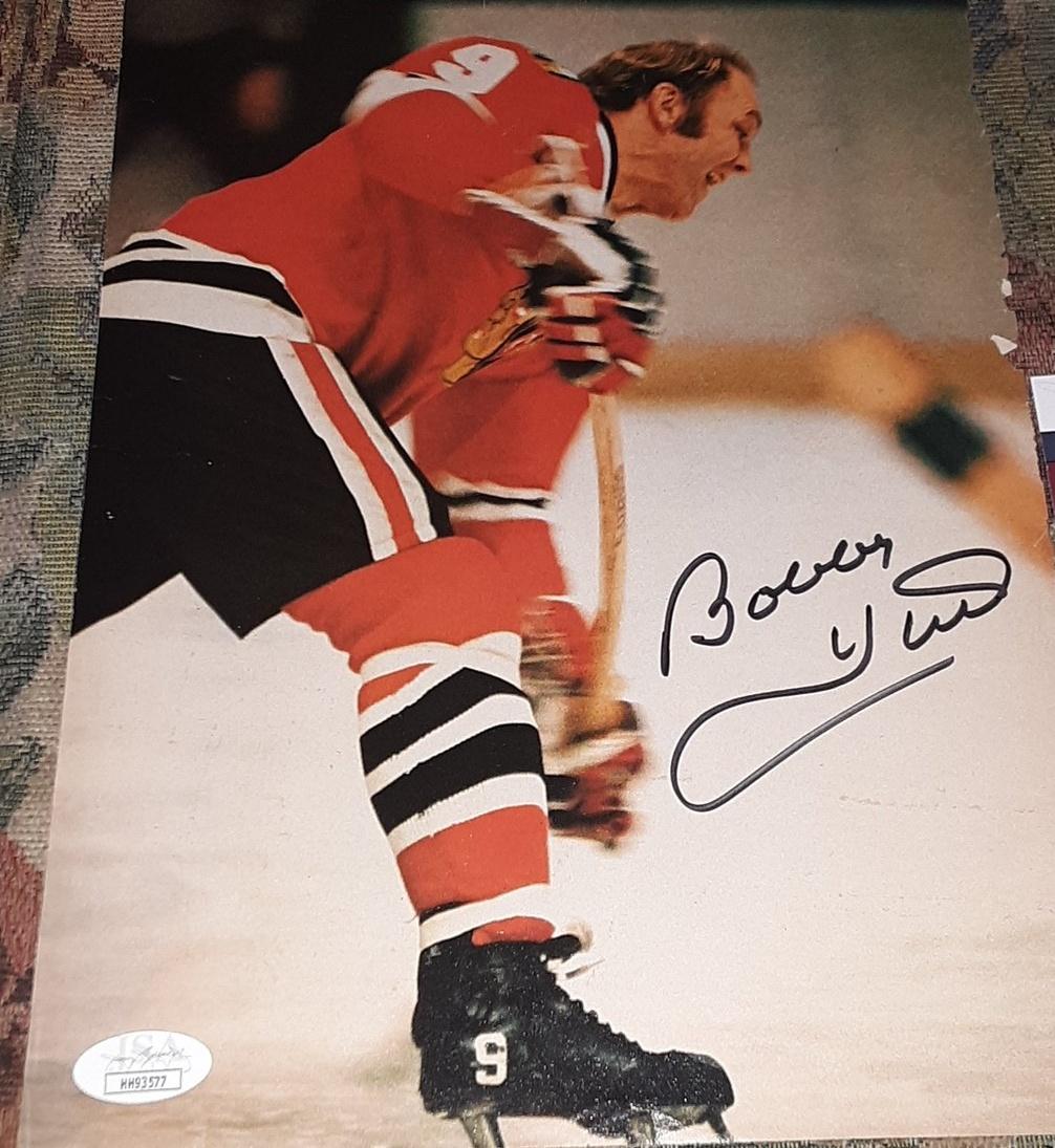  Happy Birthday Bobby Hull! Back when 9 was the cool number to wear! 