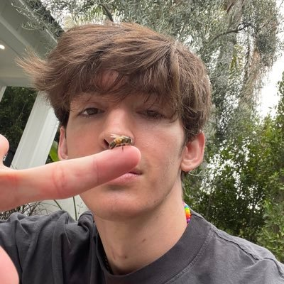 Sky  📌On a BREAK tweet media