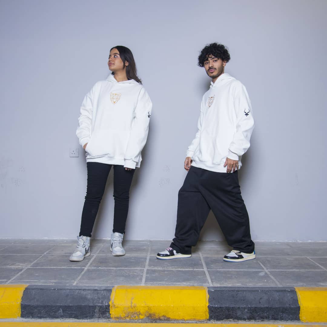 Addax_Sa's tweet photo. Unisex oversized 
White
280SR .
( S - M - L - XL - XXL ) https://t.co/DxvhMugbg9