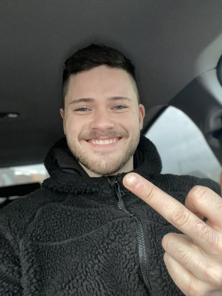 CashMonarchGER's tweet photo. Diesem grinsenden Machofi**er kann Keine(r) entkommen.
Wer füllt noch heute mein Paypal Cashpool auf?! Meldet euch!!
#findom #cashmaster #alphamaster #alphagod #malemodel #foodmaster https://t.co/F9nO3Lq5Xq