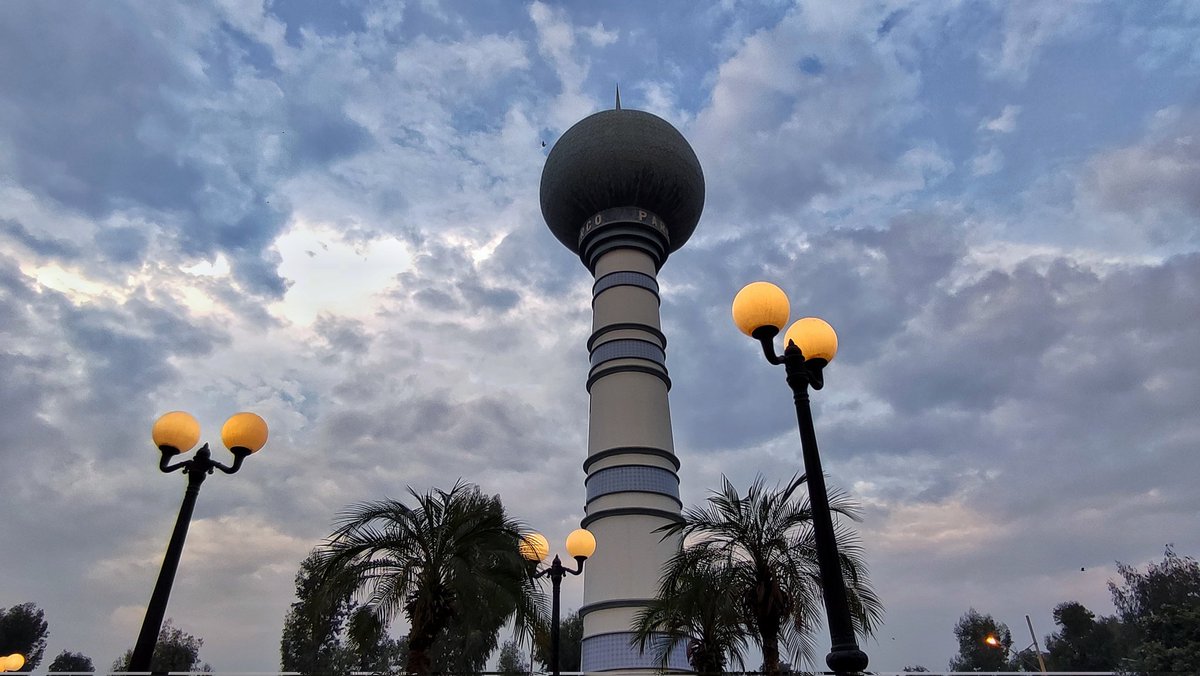 photugrapher's tweet photo. Beautiful cloudy day https://t.co/clI7c7wZjb