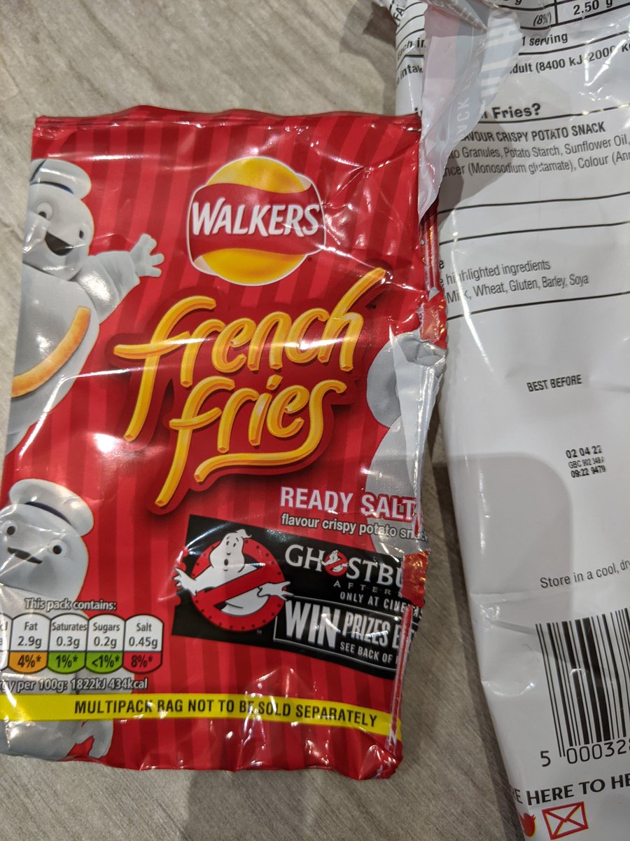 mrssheenapatel's tweet photo. Looks like an issue at production level as the side of the pack is not sealed! https://t.co/ai4kUWfs39