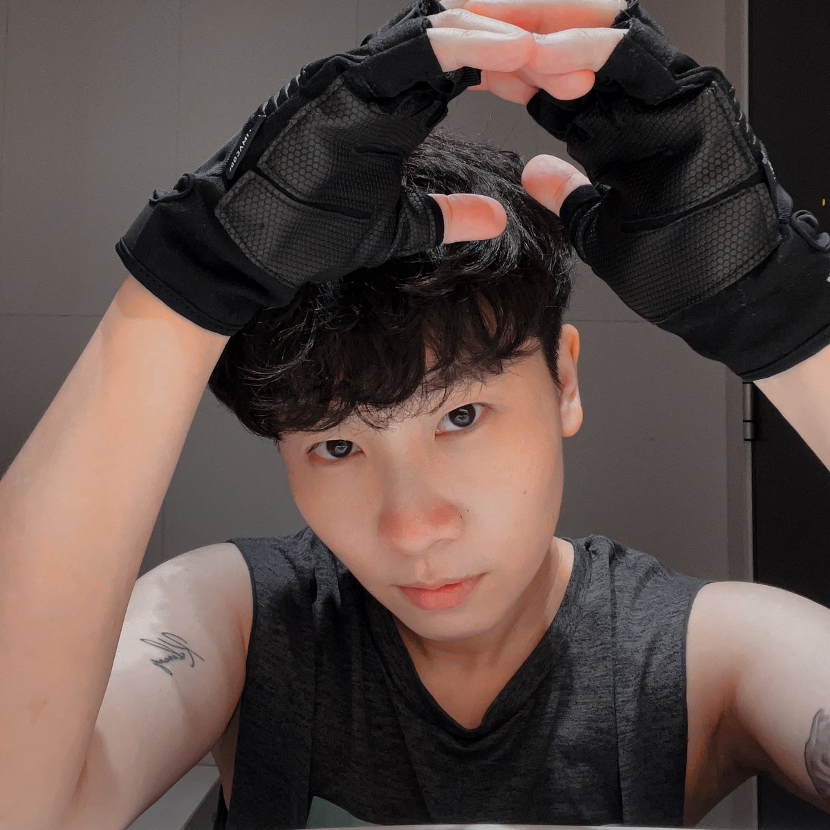 RyoBAE8's tweet photo. ปีใหม่กินเยอะนักใช่ม้ายยยย🥲 #ทอม #ทอมดี้ #ทีมมีแฟนเป็นผู้หญิงแต่โคตรมีความสุข #LGBTQ https://t.co/D8bJZmHR8F