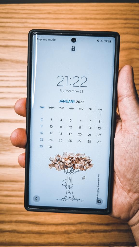 cintascotch's tweet photo. Para iniciar el año, les comparto mi wallpaper de enero 2022 para que lo usen en su celular. Mensualmente estaré publicando uno 😉 https://t.co/FXveauQh0A