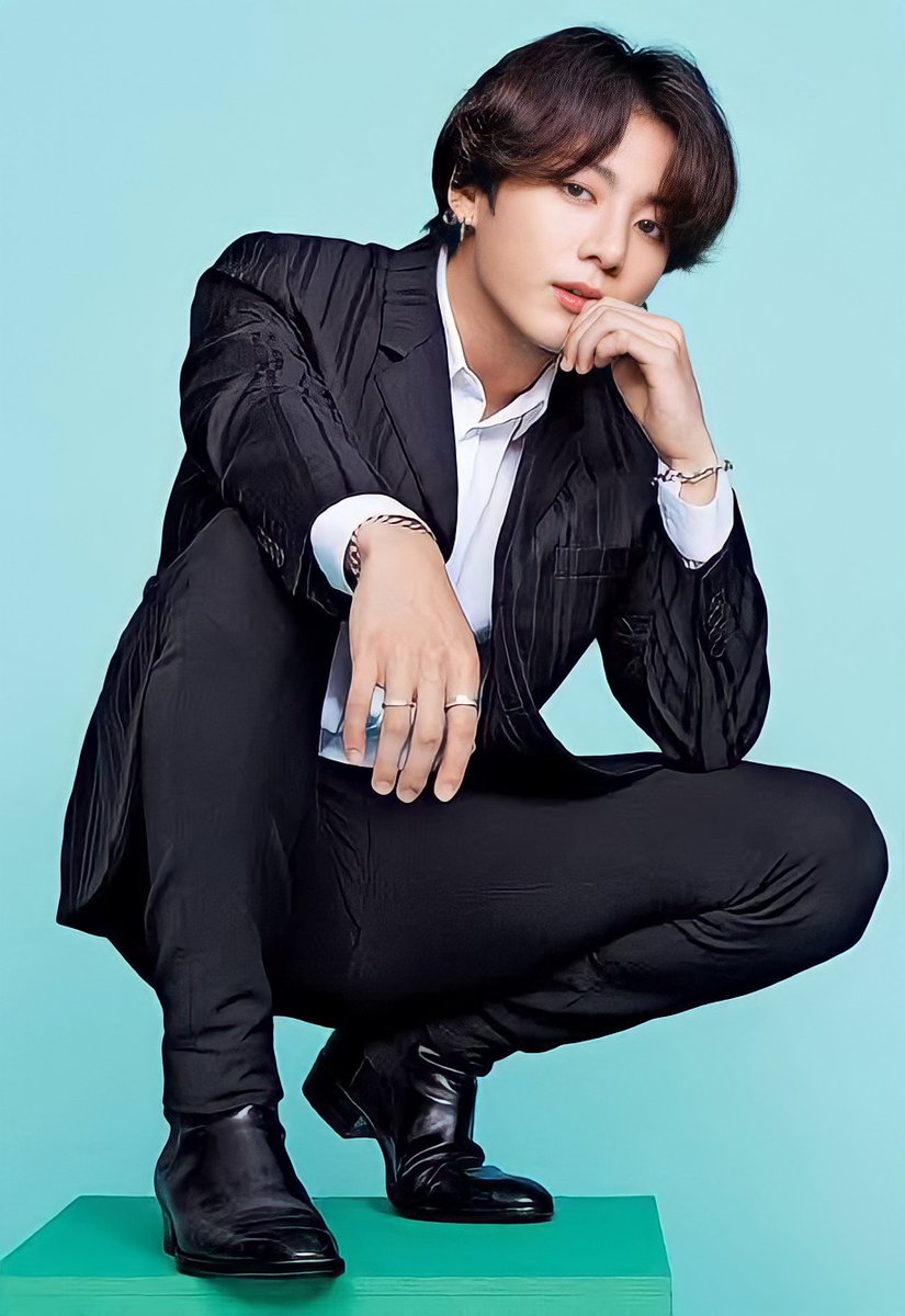 [✨] Jungkook, IdolChamp oylamasında 1 numaralı Big Issue Korea Magazine modeli olarak seçildi ve derginin ocak ayı sayısında yer alacak!